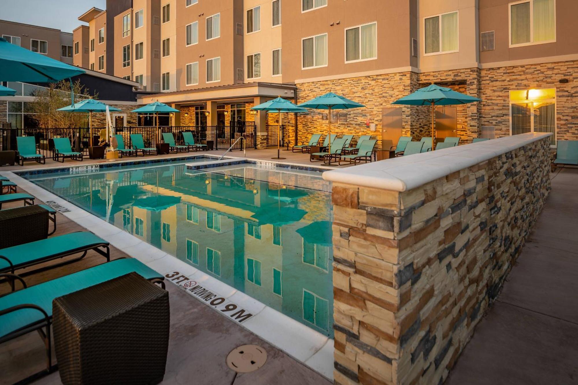 Residence Inn By Marriott Dallas At The Canyon Eksteriør billede